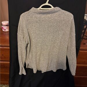 Old Navy Heather Gray Knit Pullover